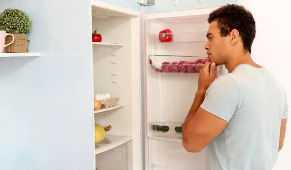 Preparing Your Fridge for Cleaning